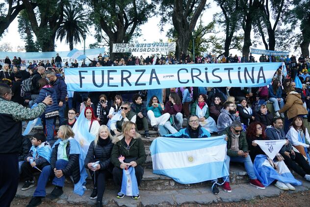 Banderazo Parque Lezama