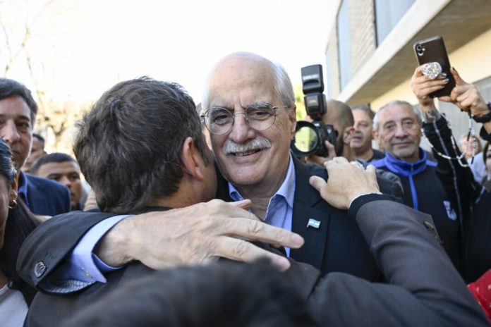Kicillof con Taiana