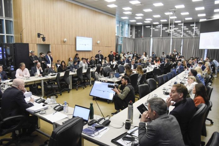 COMISION-DIPUTADOS-PRESUPUESTO-2025