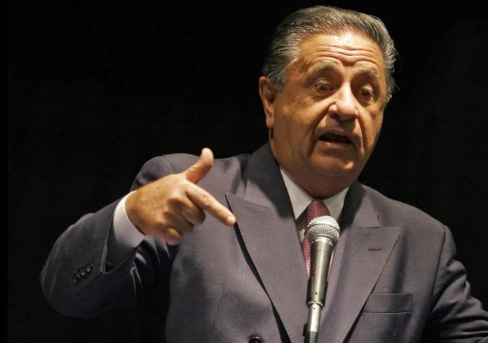 Eduardo-Duhalde-presidente