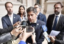 KICILLOF LE OFRECIÒ SU ÙLTIMO ADIOS AL INDIO SOLARI.