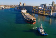 SE LEVANTÒ EL PARO DE TRANSPORTISTAS DE CEREALES Y SE REACTIVA EL COMERCIO DE PUERTO QUEQUÈN.